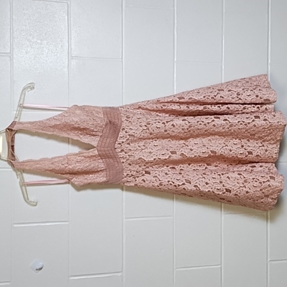 Elegant Pink Lace Halter Dress - Picture 12 of 14